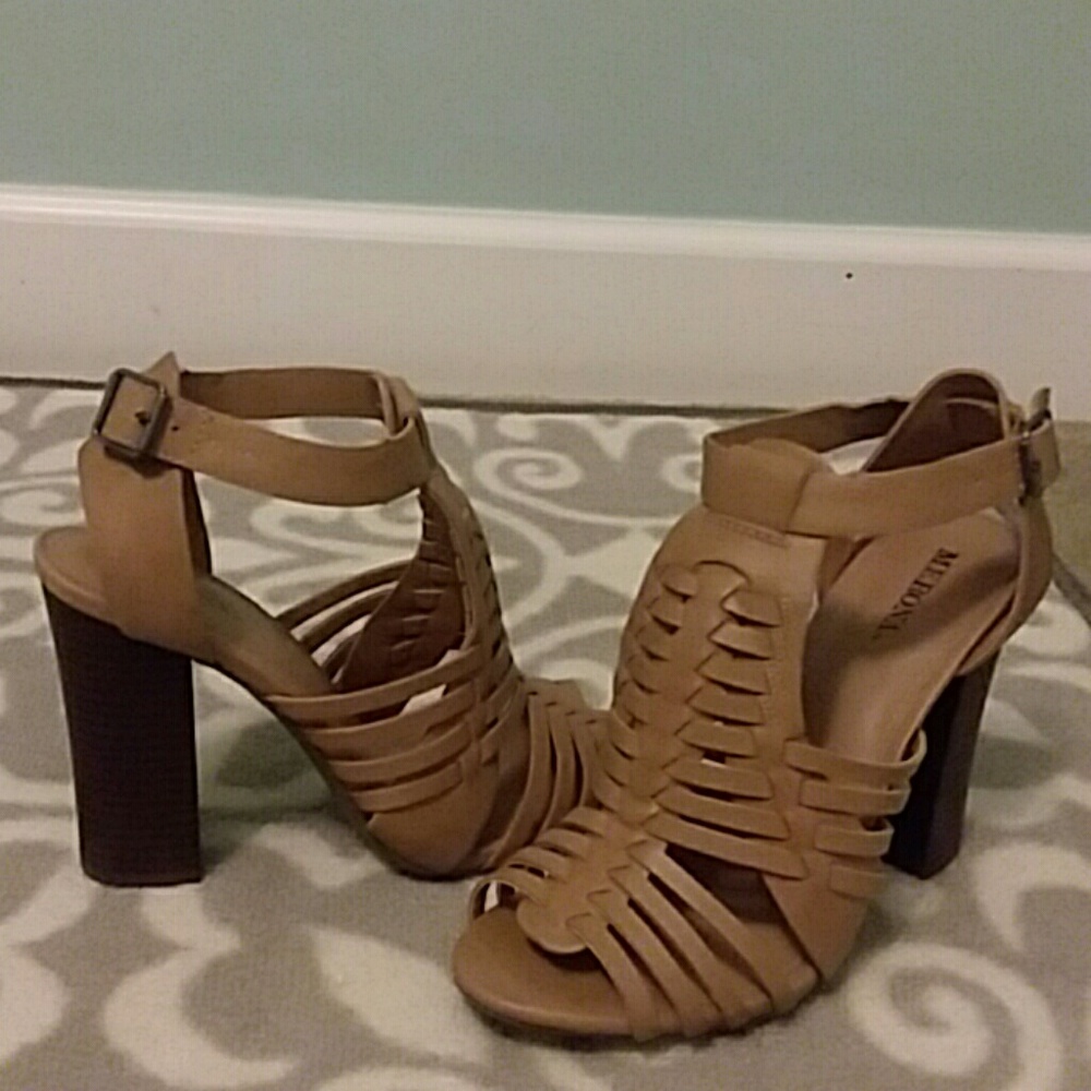 Chunky heels